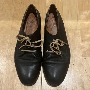 Chloe Lace-Up Oxford Shoe
